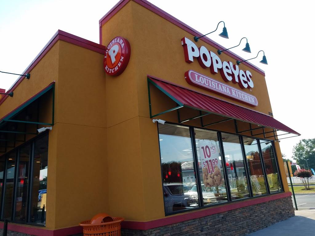 Popeyes Louisiana Kitchen | restaurant | 10380 Blue Star Hwy, Stony Creek, VA 23882, USA | 4342462030 OR +1 434-246-2030