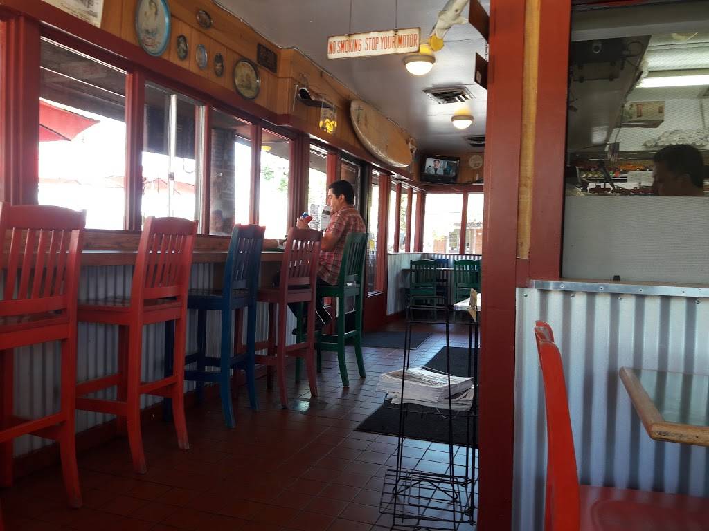 M & G Burgers & Beverages | restaurant | 2017 Sir Francis Drake Blvd, Fairfax, CA 94930, USA | 4154540655 OR +1 415-454-0655