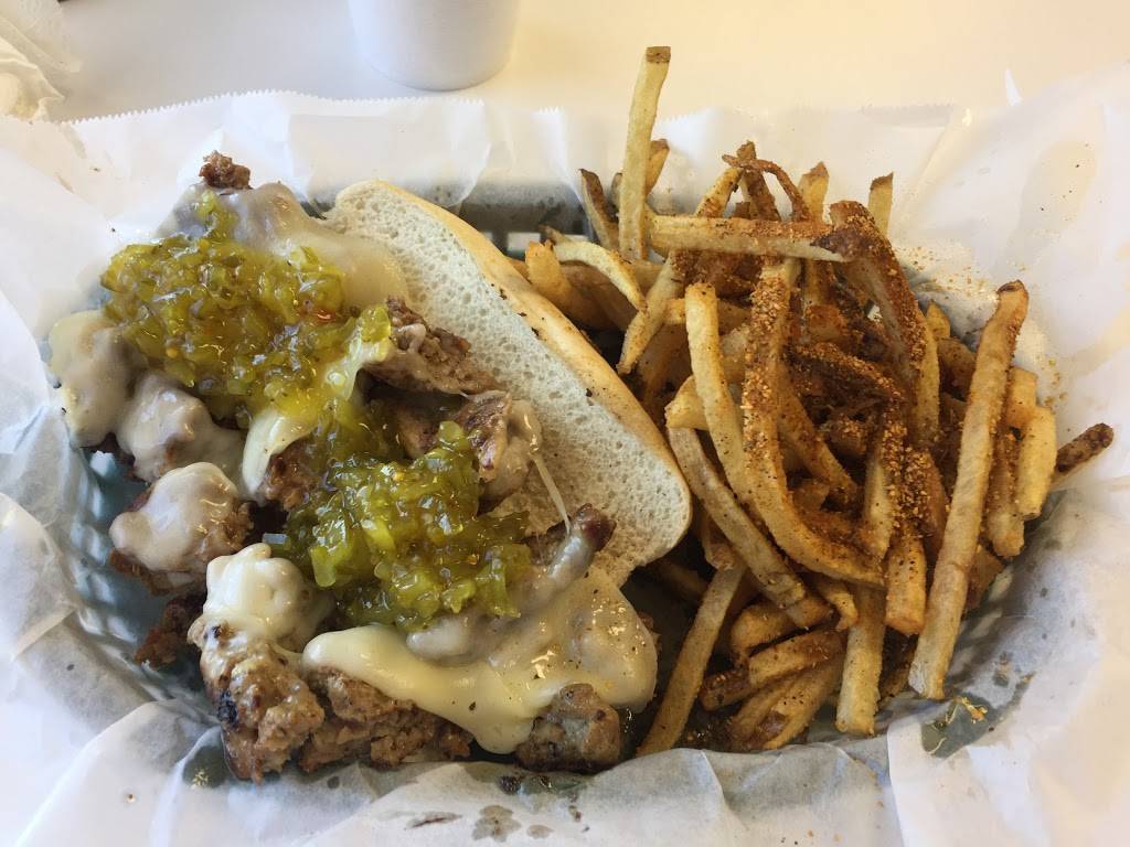 Mutts On 13th | restaurant | 1517 13th St, St Cloud, FL 34769, USA | 4078911595 OR +1 407-891-1595