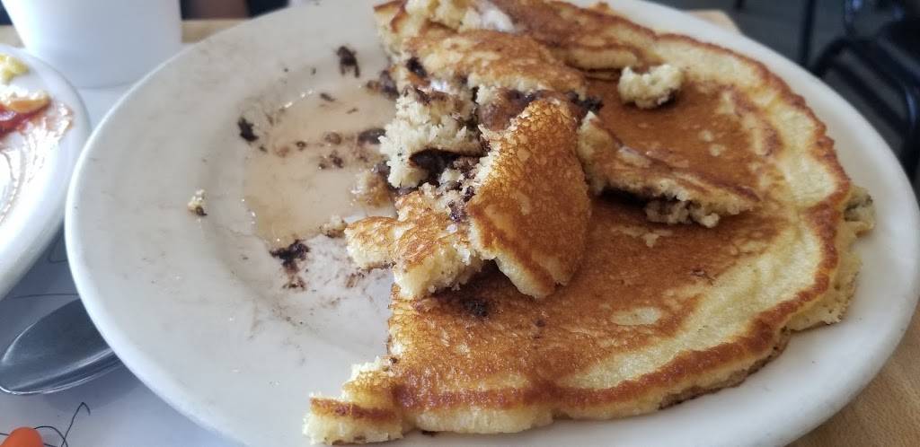 Annies Restaurant | cafe | 814 SE 47th St, Cape Coral, FL 33904, USA | 2399453133 OR +1 239-945-3133