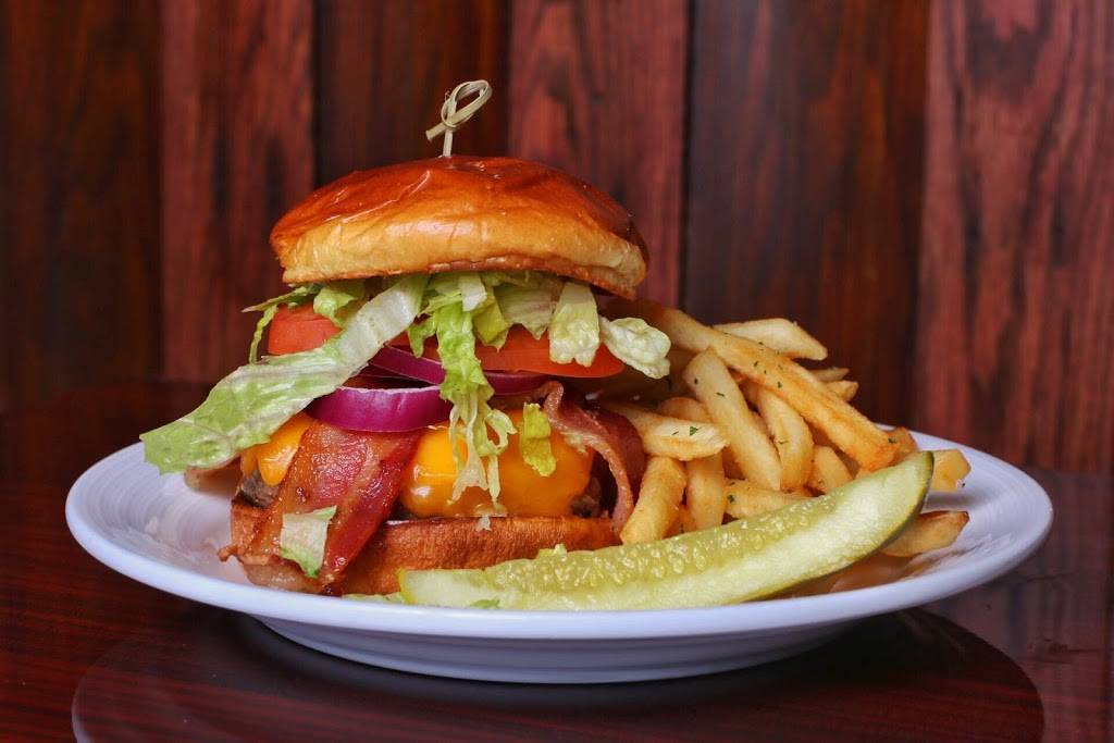 The Leesburg Diner | restaurant | 9 S King St, Leesburg, VA 20175, USA | 7037771800 OR +1 703-777-1800