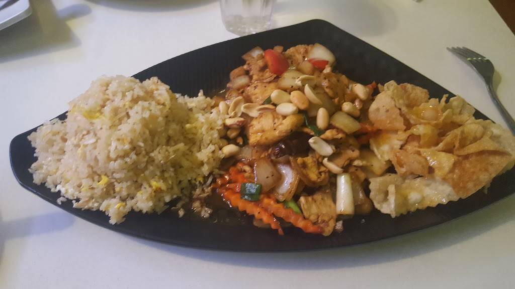 Royals Taste | restaurant | 14232 Bellflower Blvd, Bellflower, CA 90706, USA | 5628668423 OR +1 562-866-8423