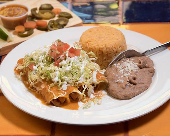 Mr. Burrito | restaurant | 314 S High St, West Chester, PA 19382, USA | 6104299000 OR +1 610-429-9000