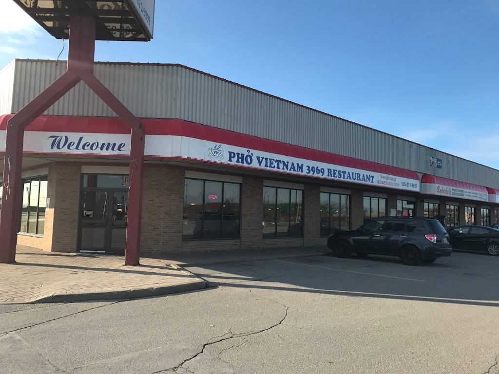 Phở VietNam 3969 | restaurant | 3969 Montrose Rd, Niagara Falls, ON L2H 3A1, Canada | 9053719999 OR +1 905-371-9999