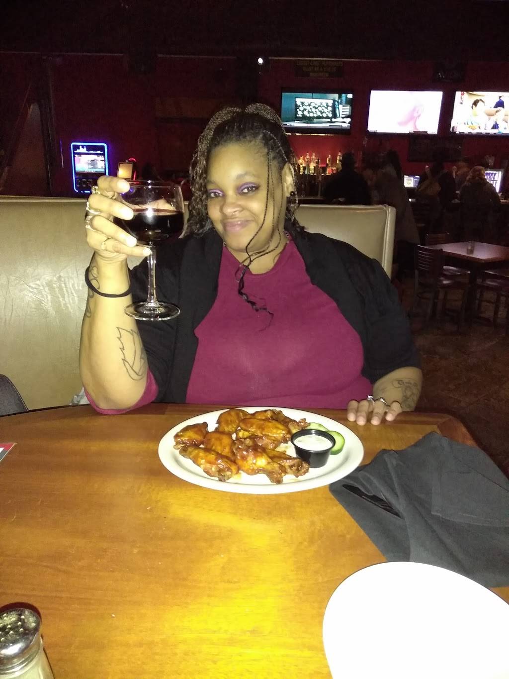 Scotty Quixx | restaurant | 436 Granby St, Norfolk, VA 23510, USA | 7576250008 OR +1 757-625-0008