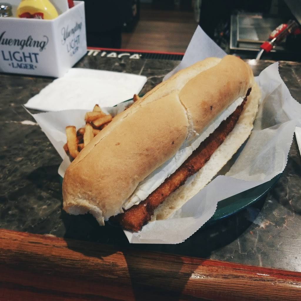 Fredos Bar and Eatery | restaurant | 734 Brookline Blvd, Pittsburgh, PA 15226, USA | 4123441857 OR +1 412-344-1857