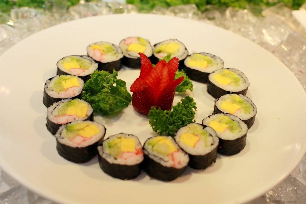 Lins Fusion | restaurant | 5155 N Blackstone Ave, Fresno, CA 93710, USA | 5592228478 OR +1 559-222-8478