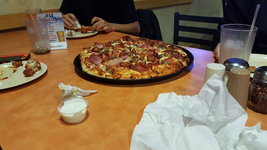 Eddies Pizza | restaurant | 3201 W Benjamin Holt Dr, Stockton, CA 95219, USA | 2099514999 OR +1 209-951-4999