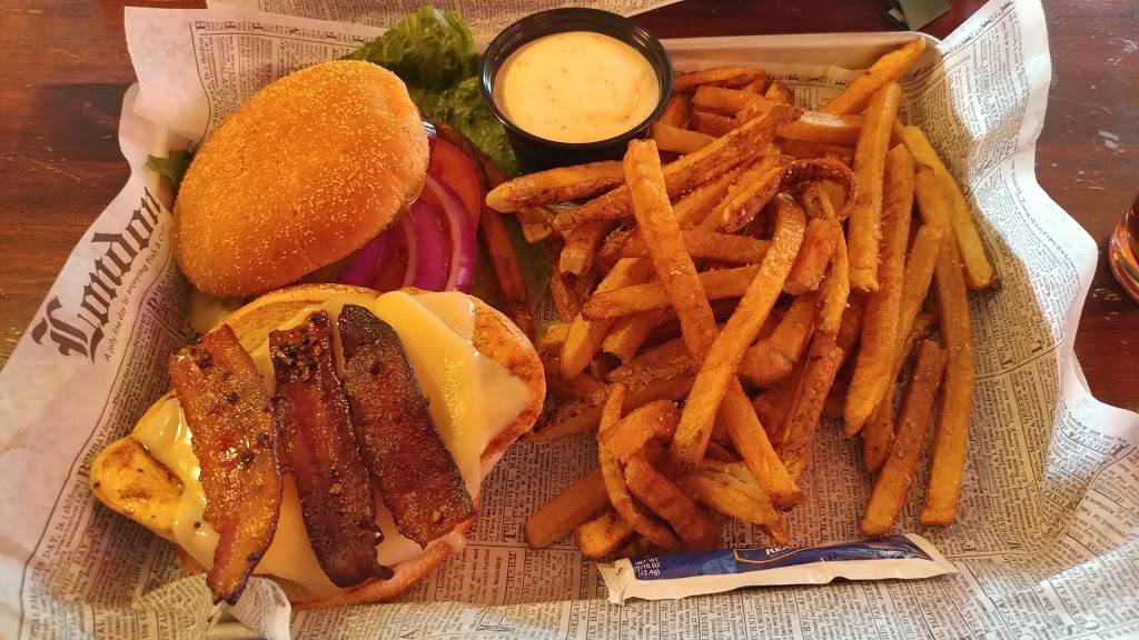 Ulrichs Rebellion Room | restaurant | 631 Main St, Peoria, IL 61602, USA | 3096761423 OR +1 309-676-1423