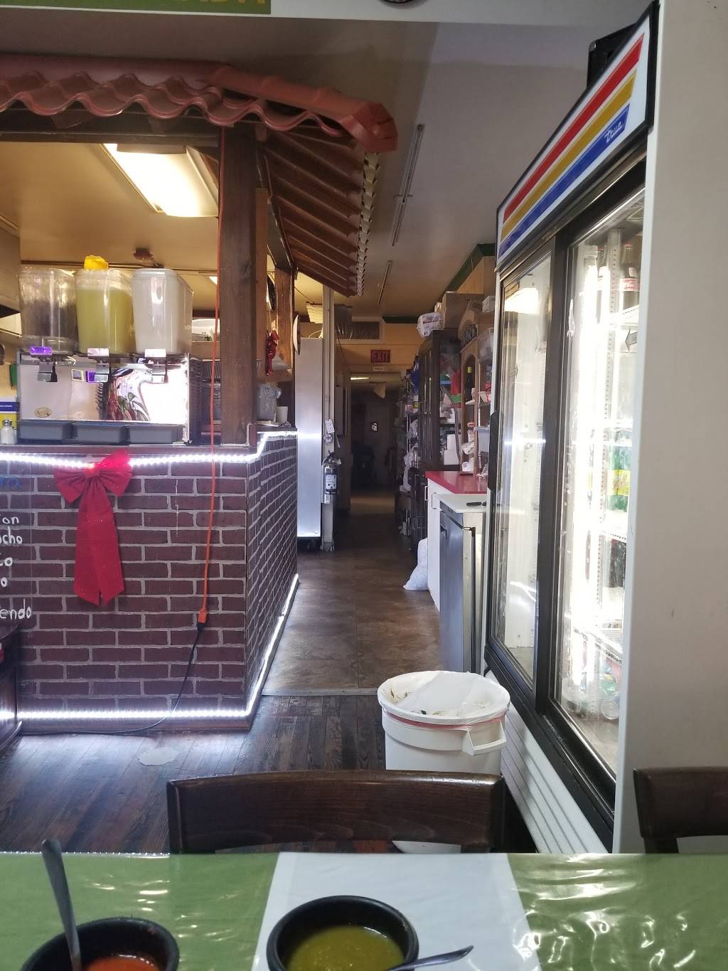 La Tortuguita Dorada | restaurant | 134 US-30 BUS, Coatesville, PA 19320, USA | 6103835318 OR +1 610-383-5318