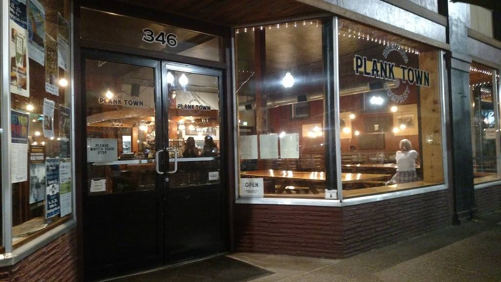 Plank Town Brewing Company | restaurant | 346 Main St, Springfield, OR 97477, USA | 5417461890 OR +1 541-746-1890