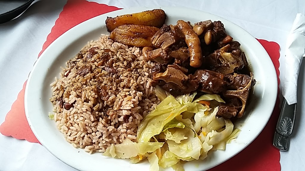 Cliff’s Restaurant & Catering | restaurant | 10740 NW 7th Ave, Miami, FL 33168, USA | 3057542679 OR +1 305-754-2679