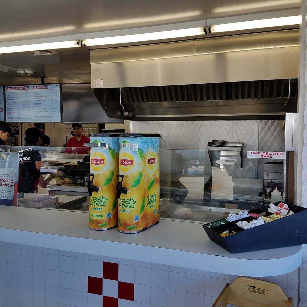 Blakes Lotaburger | restaurant | 641 Coors Blvd NW, Albuquerque, NM 87121, USA | 5058360858 OR +1 505-836-0858