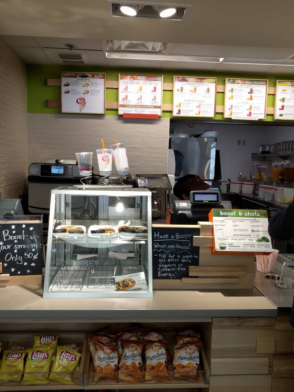 Jamba | restaurant | 10701 Lambert International Blvd, C23, St. Louis, MO 63145, USA | 3142099200 OR +1 314-209-9200