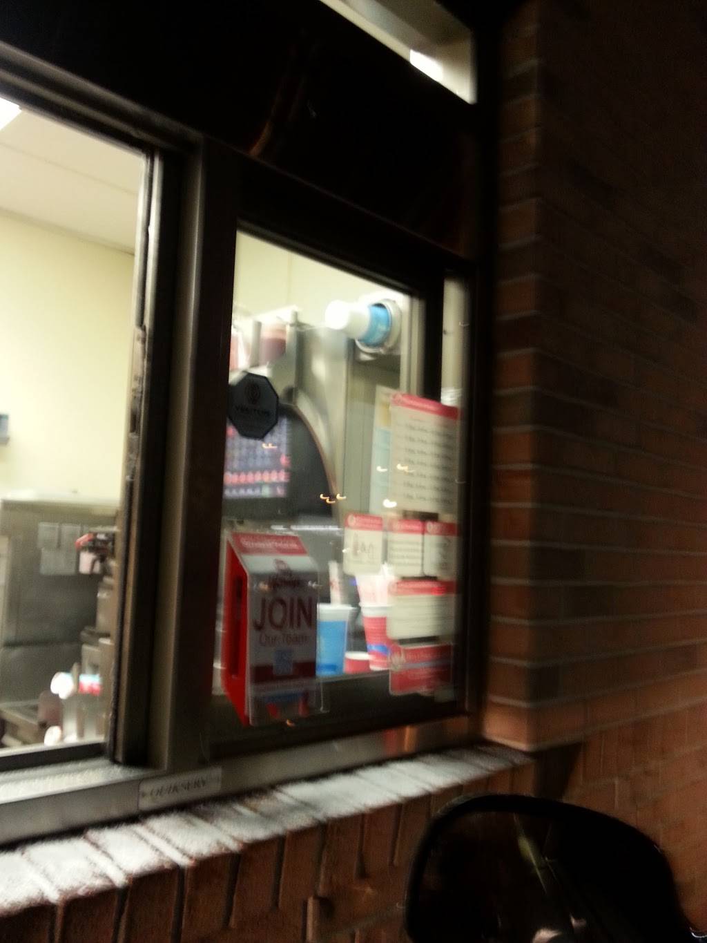 Wendys | restaurant | 988 E Main St, Ravenna, OH 44266, USA | 3302962821 OR +1 330-296-2821