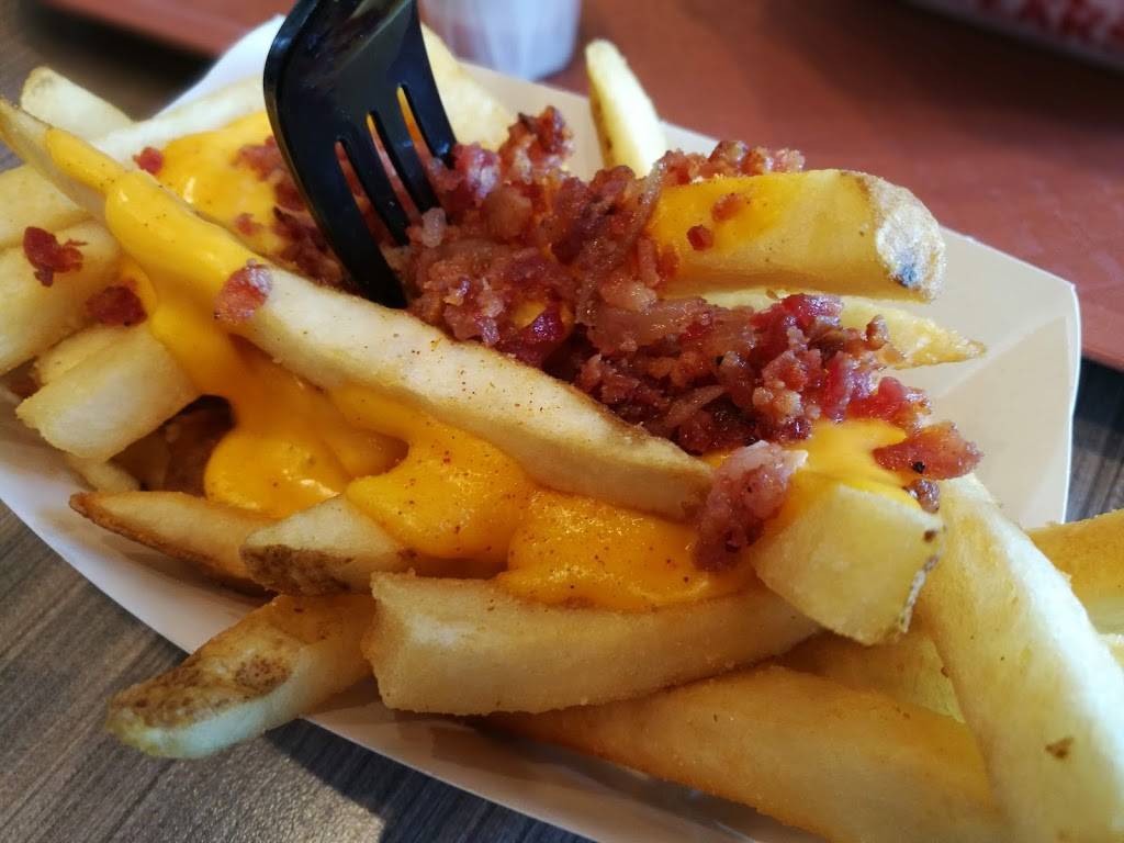 Charleys Philly Steaks | restaurant | 22705 Clarksburg Rd Suite 850, Clarksburg, MD 20871, USA | 6465410288 OR +1 646-541-0288