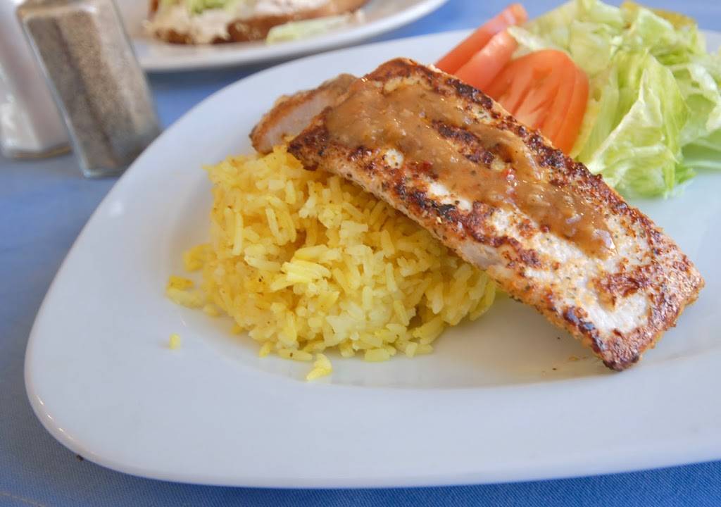 Castine Variety | restaurant | Main St, Castine, ME 04421, USA | 2073269920 OR +1 207-326-9920