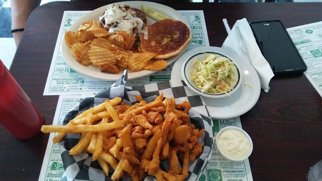 Phils Galley | restaurant | 139 E Court St, Hastings, MI 49058, USA | 2699459022 OR +1 269-945-9022