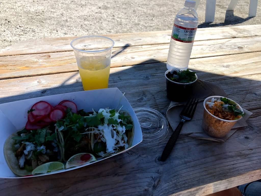 Tallulahs Taqueria at The Shack | restaurant | 244 Narragansett Ave, Jamestown, RI 02835, USA | 4012728226 OR +1 401-272-8226