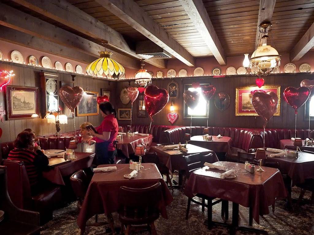 Backwoods Inn | restaurant | 17846 Sierra Hwy, Canyon Country, CA 91351, USA | 6612525522 OR +1 661-252-5522