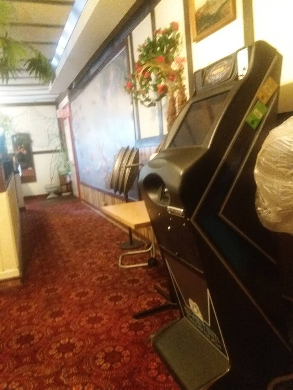 Sukeys China Restaurant | restaurant | 730 E Edwardsville Rd, Wood River, IL 62095, USA | 6182514052 OR +1 618-251-4052