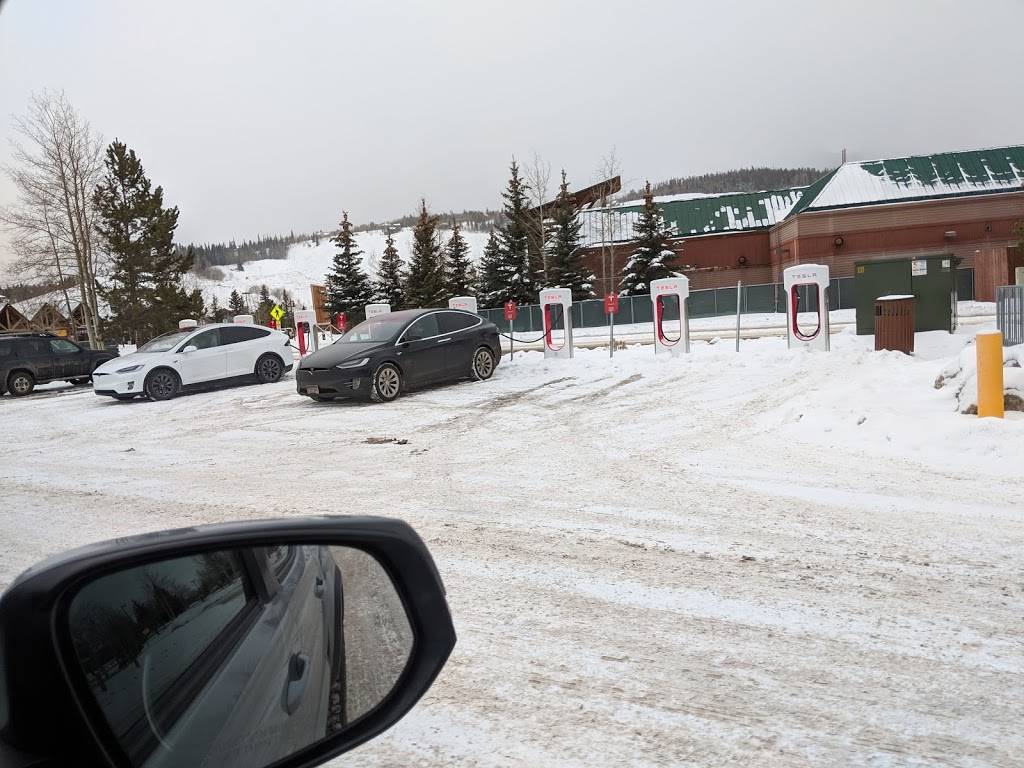 Starbucks | cafe | 246 Rainbow Drive O-1, Silverthorne, CO 80498, USA | 3033355772 OR +1 303-335-5772