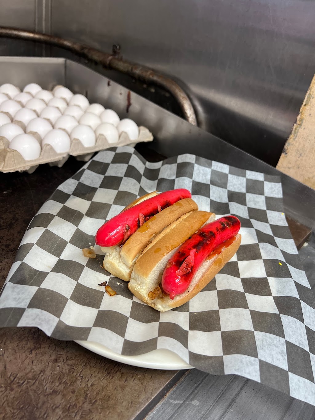 Crossroads BNB | restaurant | 270 Main St, Mattawamkeag, ME 04459, USA | 2077468880 OR +1 207-746-8880