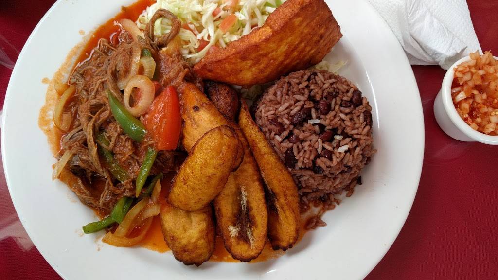 El Camacho Restaurante nicaraguense | restaurant | 2019 Venice Blvd, Los Angeles, CA 90006, USA | 3237356276 OR +1 323-735-6276