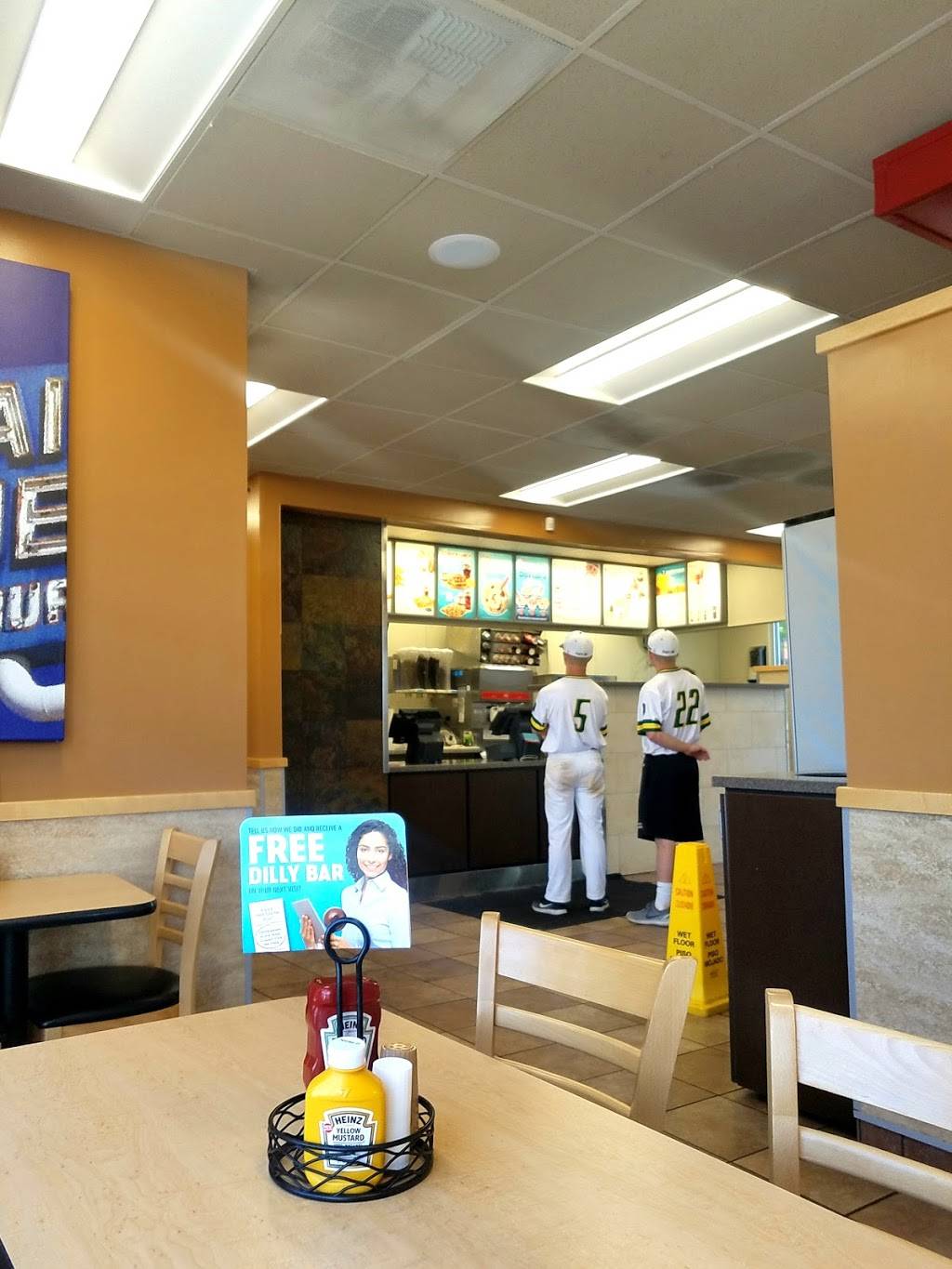 Dairy Queen Grill & Chill | restaurant | 17101 Lakeside Hills Plaza, Omaha, NE 68130, USA | 4023330962 OR +1 402-333-0962