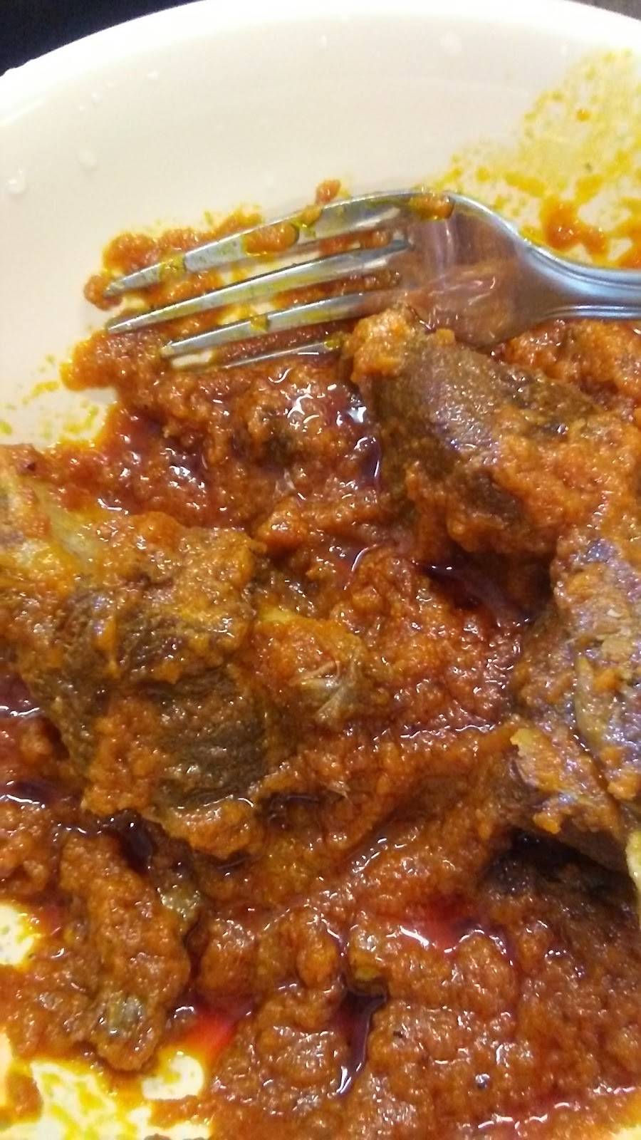 Starlight Baker & Cafe Cuisine | restaurant | 14855 Sherman Way, Van Nuys, CA 91405, USA | 8189881727 OR +1 818-988-1727