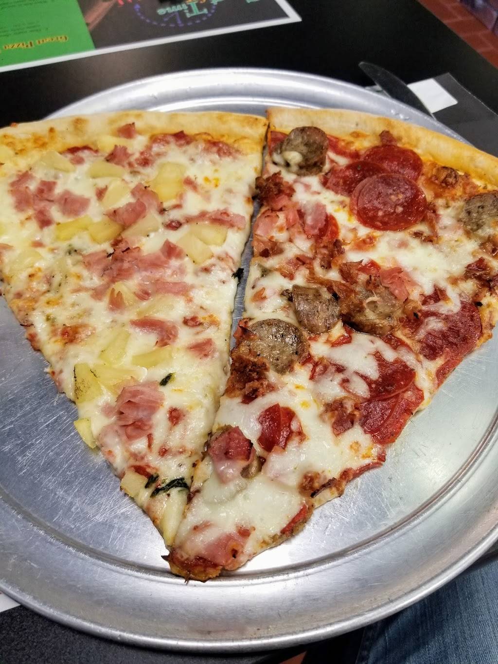 Goodfellas pizza | restaurant | E Indiantown Rd, Jupiter, FL 33477, USA | 5617483454 OR +1 561-748-3454