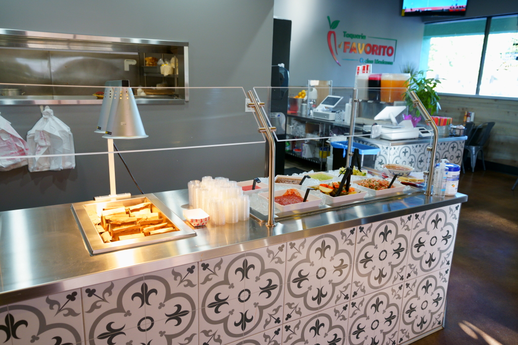 El Favorito Taqueria | restaurant | 2281 Del Paso Rd #100, Sacramento, CA 95835, USA | 9163331268 OR +1 916-333-1268