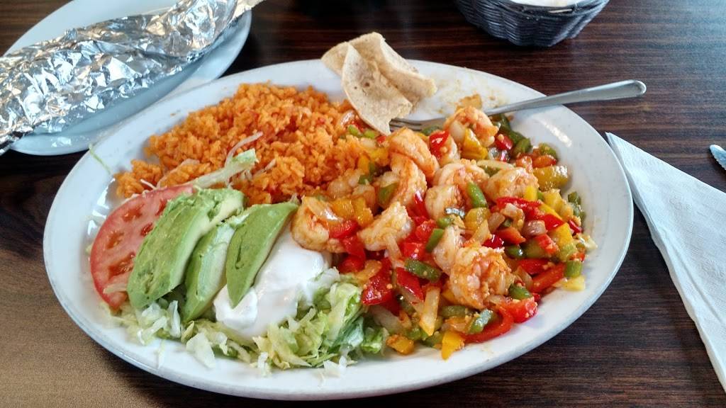 Cancun Bay | restaurant | 1422 Superior Ave, Tomah, WI 54660, USA | 6085670085 OR +1 608-567-0085