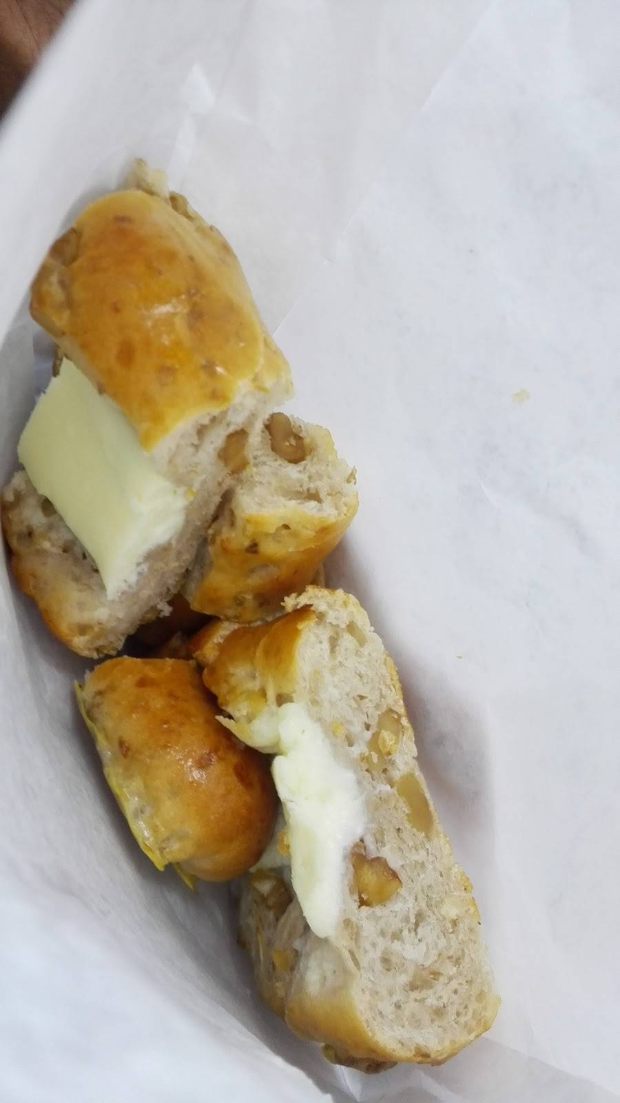 Andersen Bakery | bakery | 2033 Stoneridge Mall Rd, Pleasanton, CA 94588, USA | 9257349288 OR +1 925-734-9288