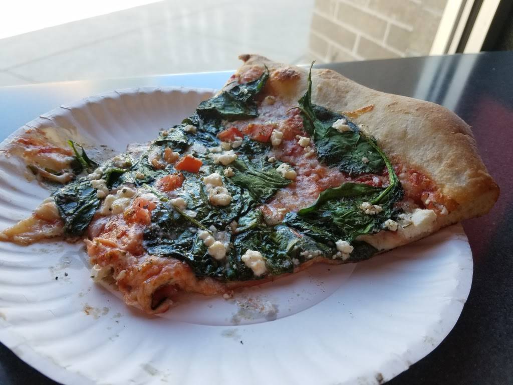 Ians Pizza Milwaukee North Ave | restaurant | 2035 E North Ave, Milwaukee, WI 53202, USA | 4147279200 OR +1 414-727-9200