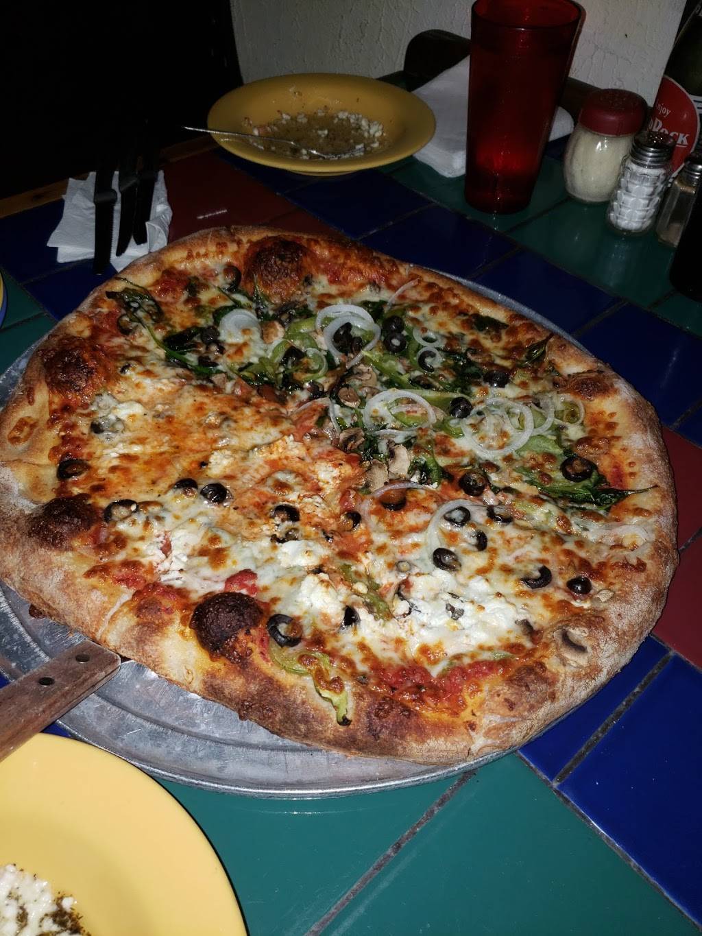 Cappys Pizzeria | restaurant | 3200 W Bay to Bay Blvd, Tampa, FL 33629, USA | 8138350785 OR +1 813-835-0785