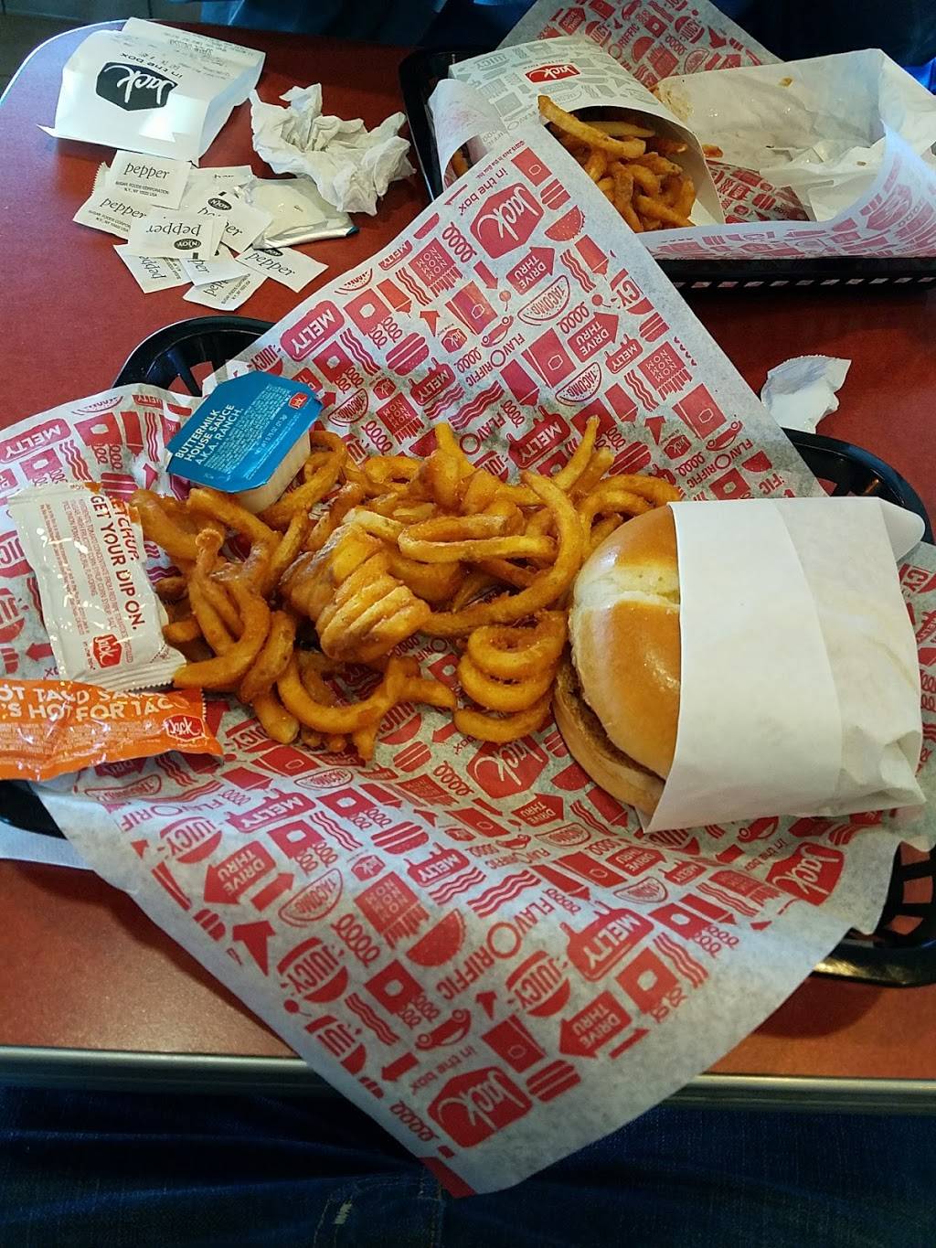 Jack in the Box | restaurant | 3703 E Flamingo Rd, Las Vegas, NV 89121, USA | 7024510950 OR +1 702-451-0950