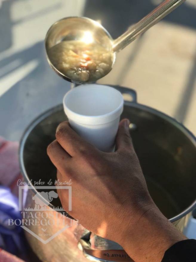 Tacos de borrego el Jr | restaurant | Calle Atoyac 265 B, Luna Park, 22127 Tijuana, B.C., Mexico | 526645978694 OR +52 664 597 8694