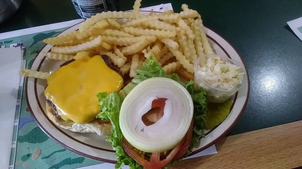 Home Town Cafe | restaurant | 1456 W Mason St, Green Bay, WI 54303, USA | 9204981054 OR +1 920-498-1054