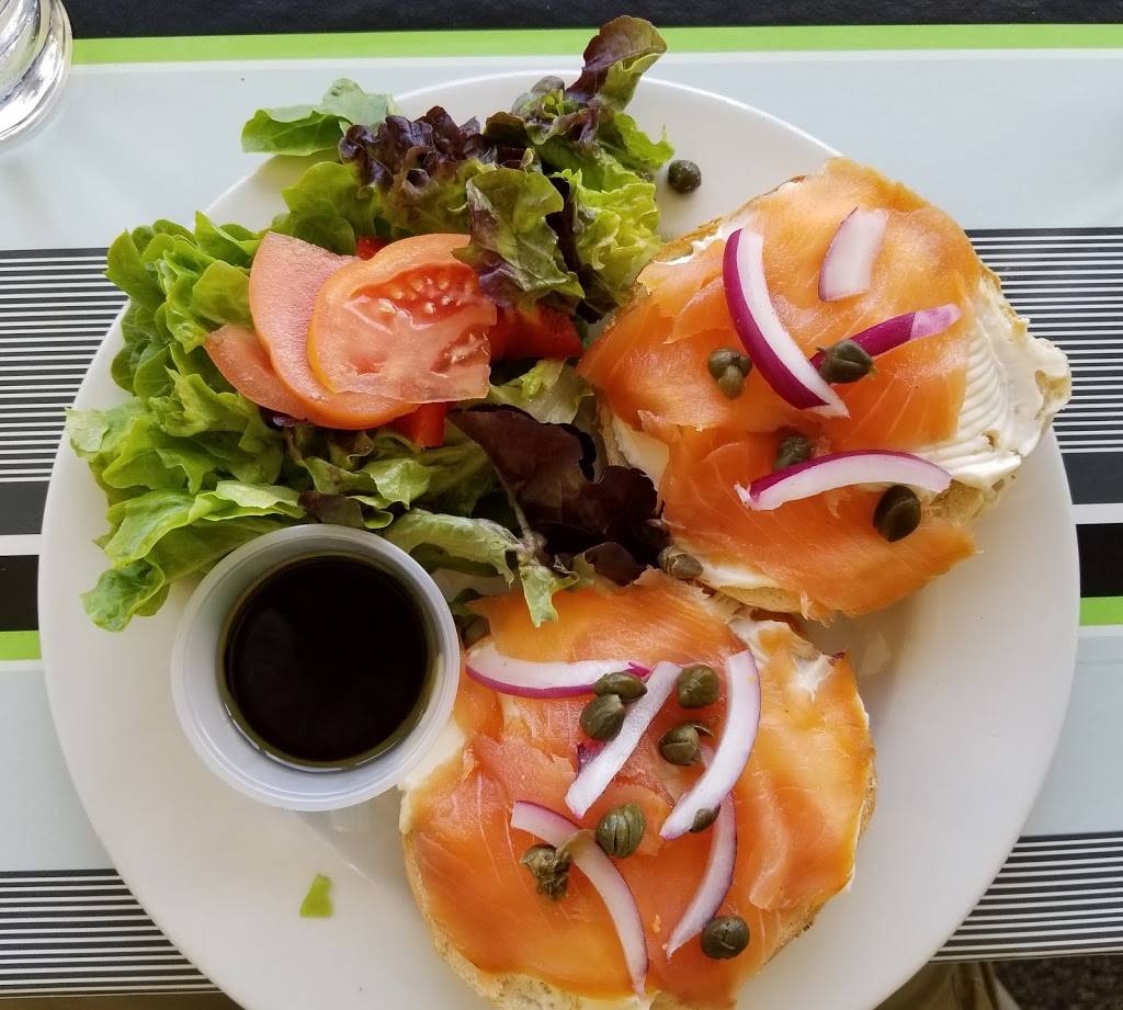 Larrimac Restobar | restaurant | 1148 Route 105, Chelsea, QC J9B 1P4, Canada | 8198271506 OR +1 819-827-1506