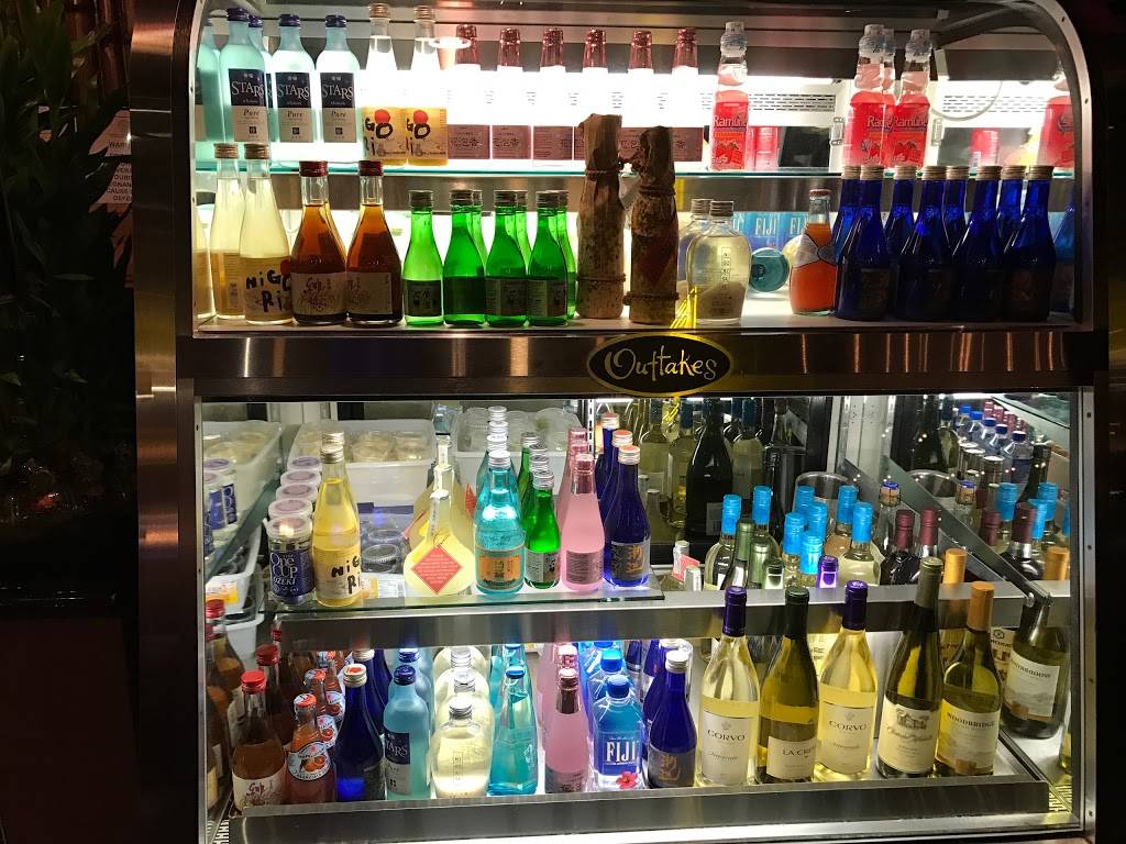 Izumi Asian Bistro Woodstock | restaurant | 2035 Towne Lake Pkwy, Woodstock, GA 30189, USA | 6782381899 OR +1 678-238-1899