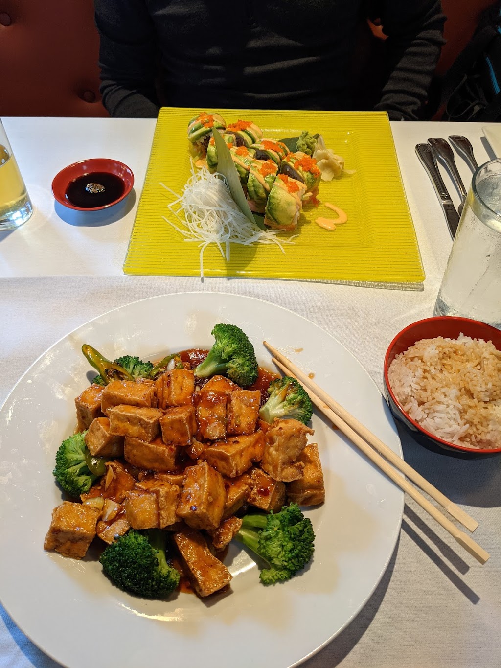 Poseidon Asian Cuisine | restaurant | 128 Paoli Pike, Paoli, PA 19301, USA | 6108123333 OR +1 610-812-3333