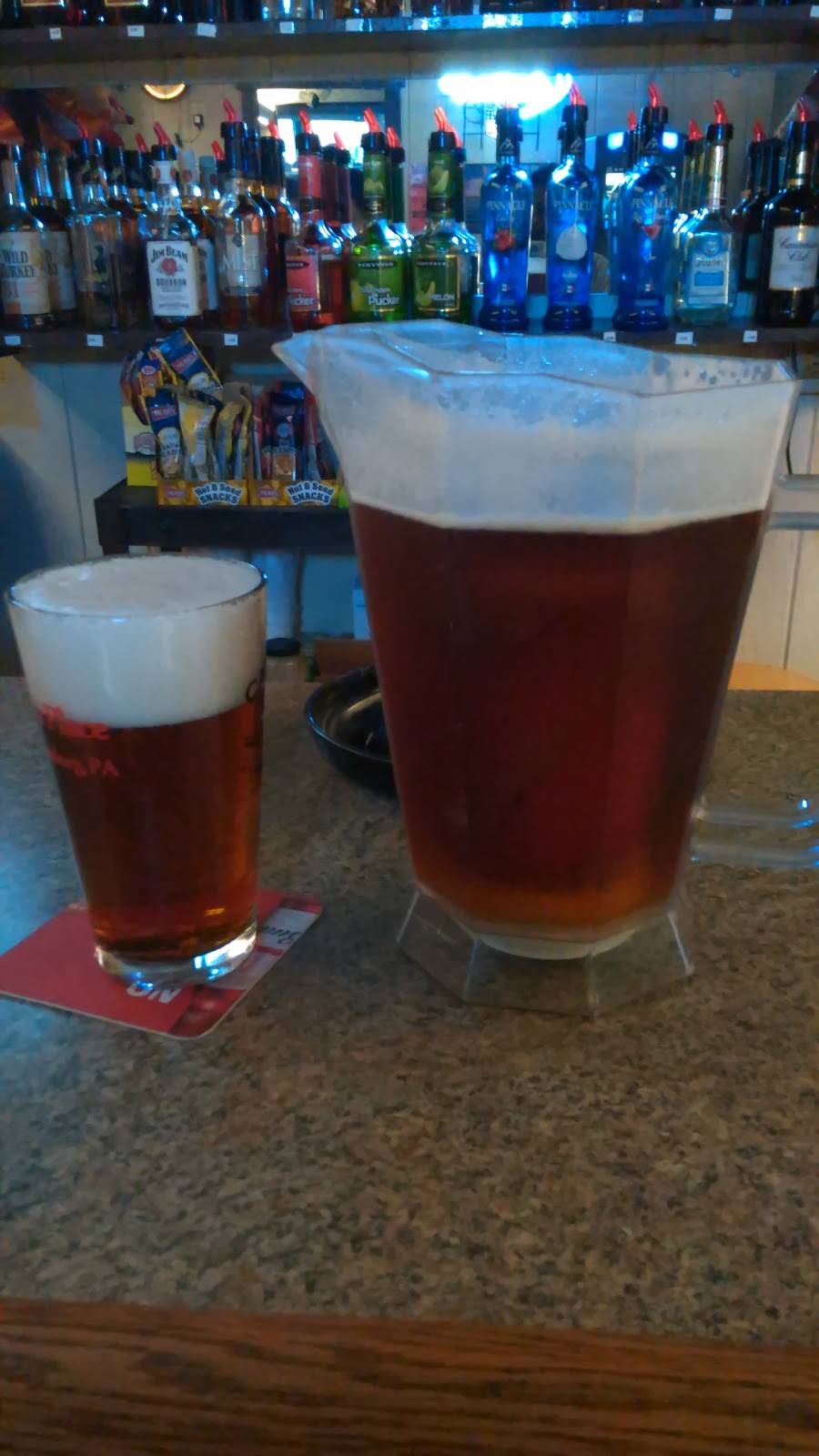 Dara & Jacks Bar & Grill | restaurant | 464 Hollywell Ave, Chambersburg, PA 17201, USA | 7172642322 OR +1 717-264-2322