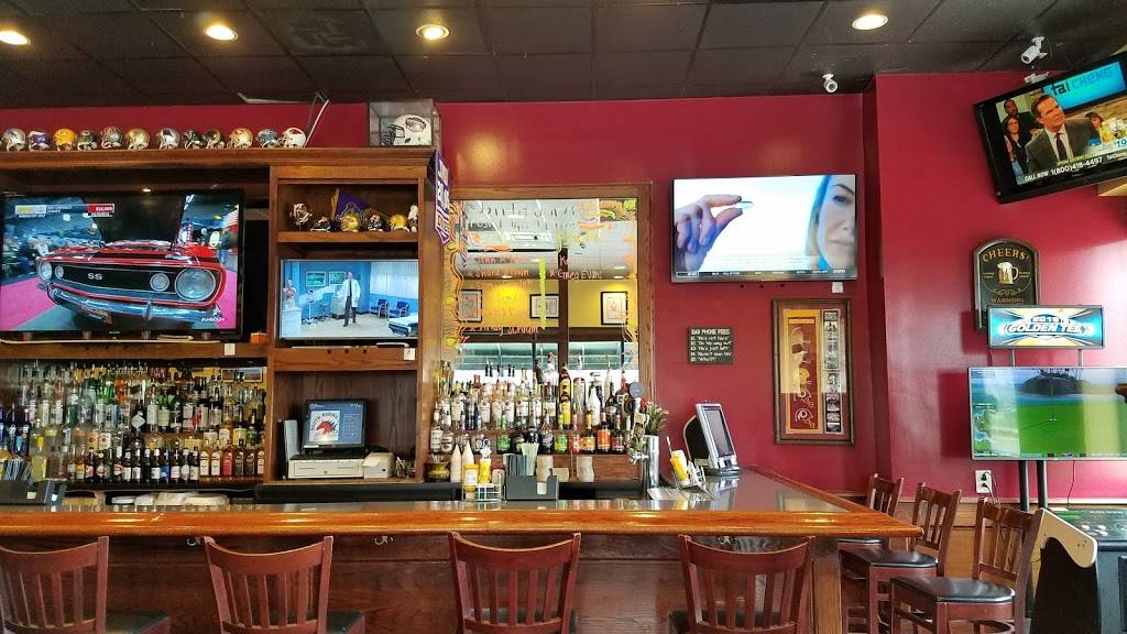 South Riding Inn | restaurant | 43090 Peacock Market Plaza, Chantilly, VA 20152, USA | 7033278055 OR +1 703-327-8055