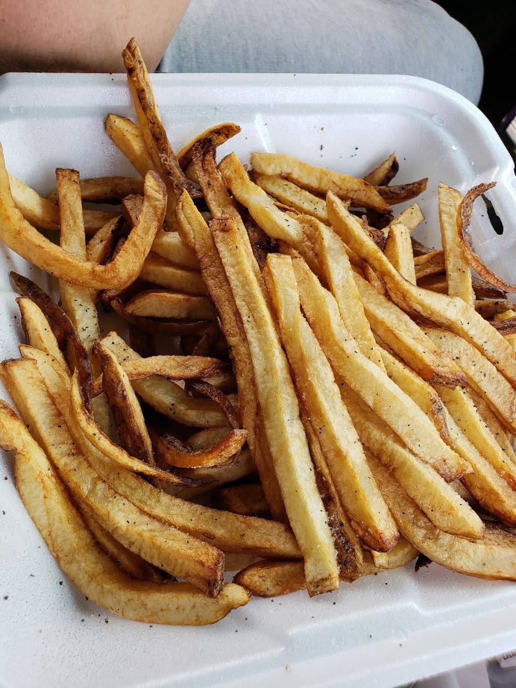 Mister Jims | restaurant | 346 S Battlefield Blvd, Chesapeake, VA 23322, USA | 7574821333 OR +1 757-482-1333