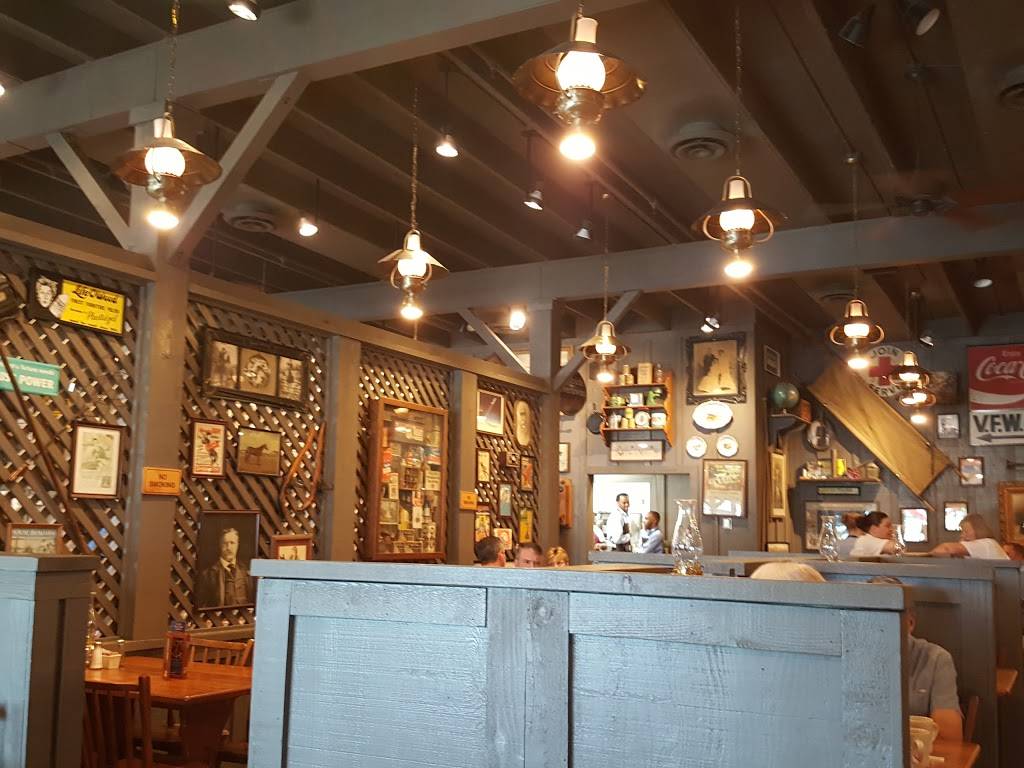 Cracker Barrel Old Country Store | restaurant | 2001 Drake Ave SW, Huntsville, AL 35801, USA | 2568814177 OR +1 256-881-4177