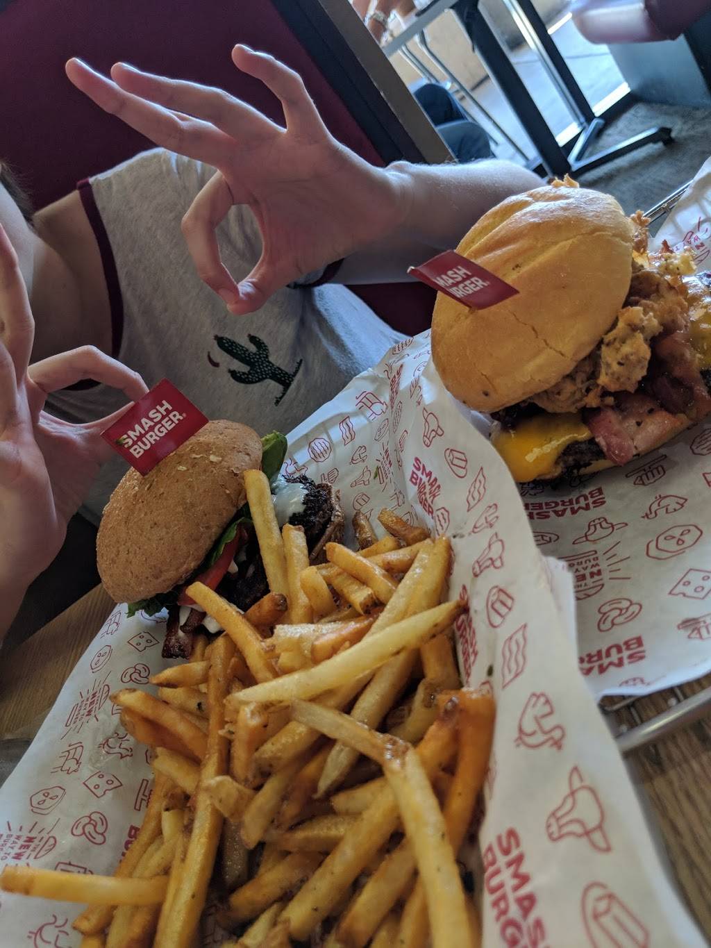 Smashburger | restaurant | 3737 Murphy Canyon Rd, San Diego, CA 92123, USA | 8582566565 OR +1 858-256-6565