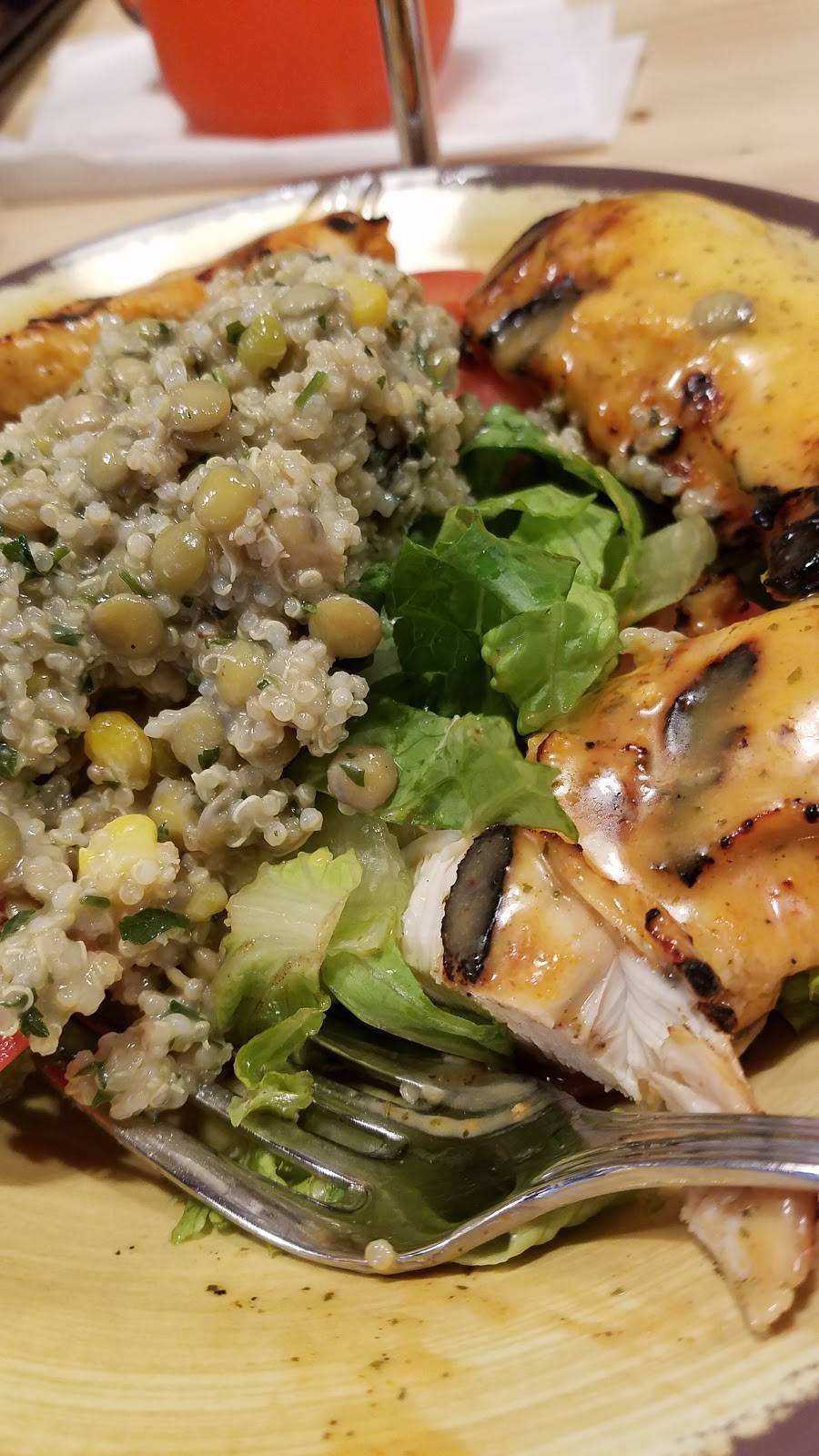 Port of Peri Peri | restaurant | 766 S Weber Rd, Bolingbrook, IL 60490, USA | 6304108240 OR +1 630-410-8240