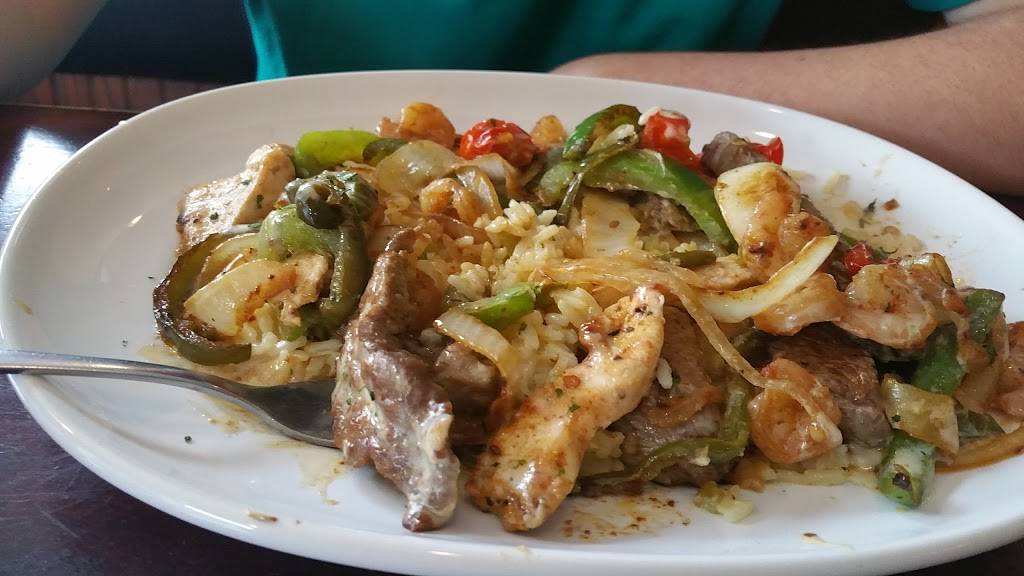 Nikos Grille | restaurant | 167 S Main St, Lexington, VA 24450, USA | 5403953382 OR +1 540-395-3382