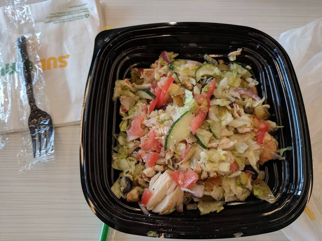 Subway | meal takeaway | 690 Yamato Rd Bay 3, Boca Raton, FL 33431, USA | 5617576811 OR +1 561-757-6811